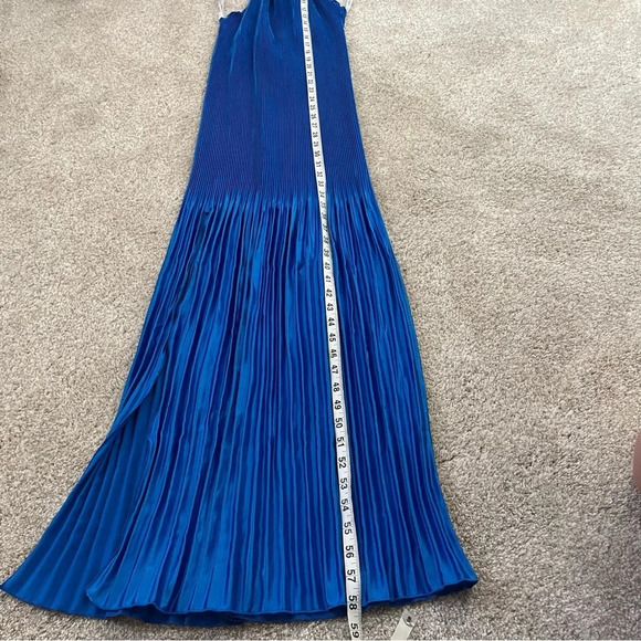 NWT L’idee Soirée Pleated Halter Neck Side Slit Gown Size AU14/US10 Blue - Picture 8 of 13